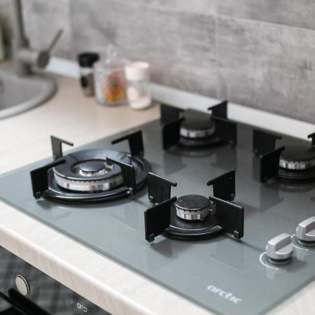 Ra Apartment - Ared ออราแด ภายนอก รูปภาพ