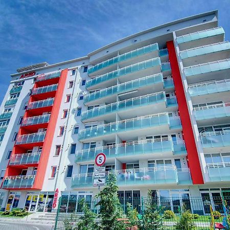 Ra Apartment - Ared ออราแด ภายนอก รูปภาพ